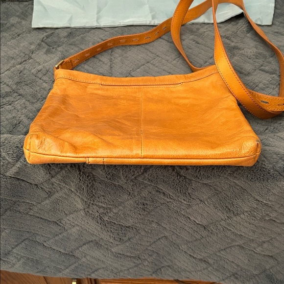 HOBO Warm Tan Leather Crossbody Bag - Picture 7 of 7